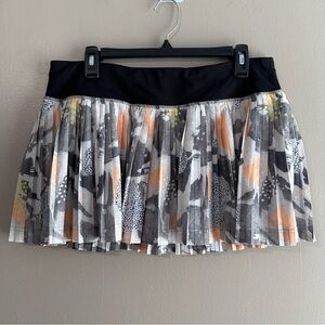 Lululemon Pleat To Street Mini Art Pop Tennis Skirt Womens 10 Run Activewear
